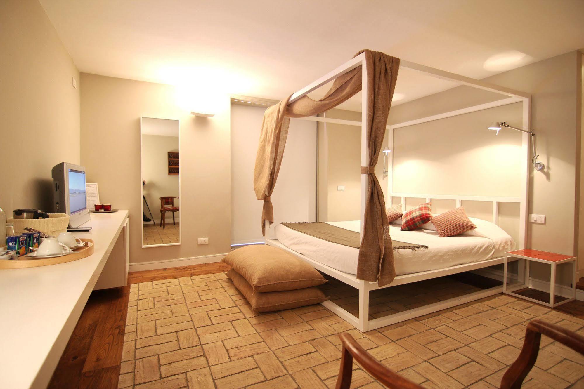 Suites In Terrazza Рим Екстериор снимка